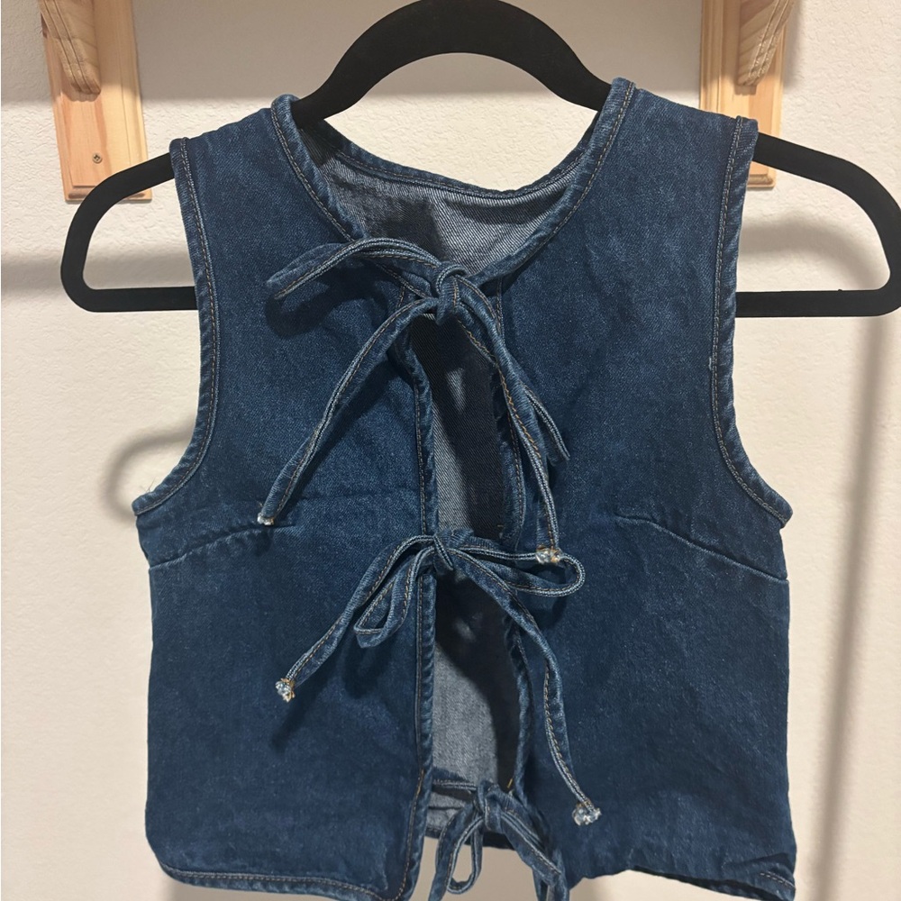 MISGUIDED Denim Tie-Front Top